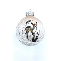 Üveg karácsonyfadísz őzikés mintával Üveg karácsonyfadísz őzikés mintával