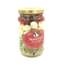 Noszlopi Magyar színek - paprika, fokhagyma, zöldparadicsom